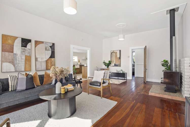 51 Waitohu Valley Road Otaki_9