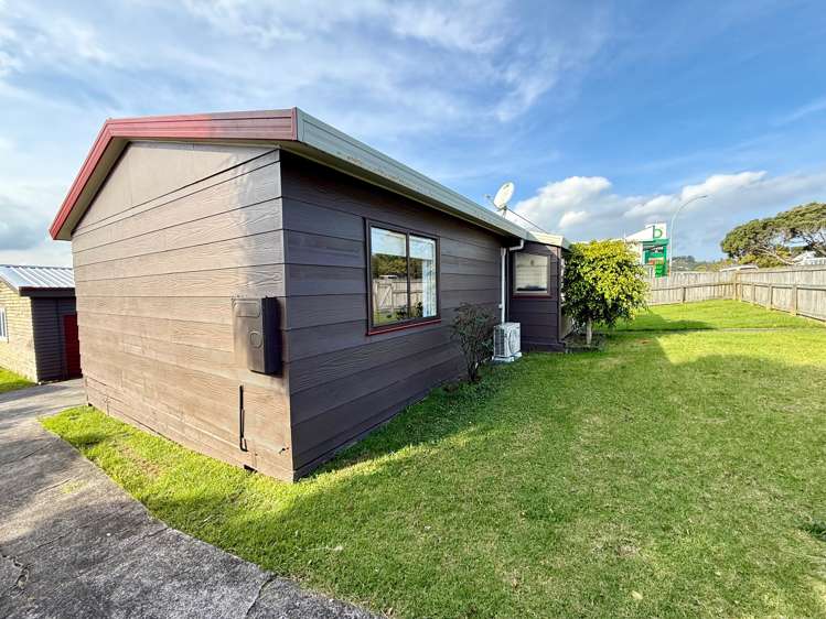 58 Bow Street Raglan_18