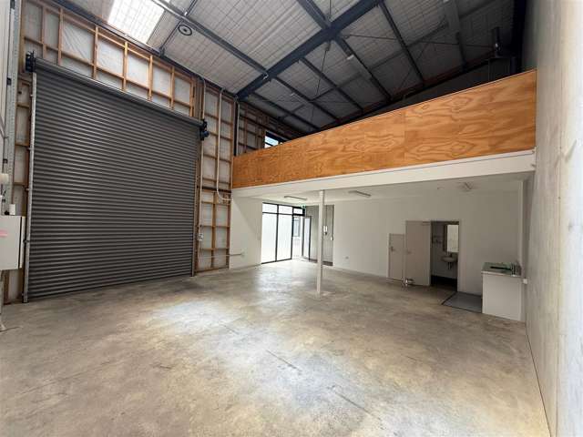 8/3 Haliday Place East Tamaki_2