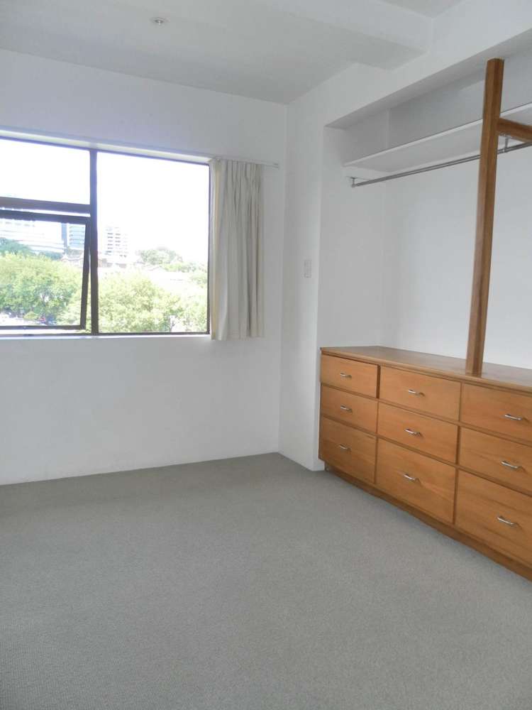 14/9 Hayden Street Freemans Bay_9