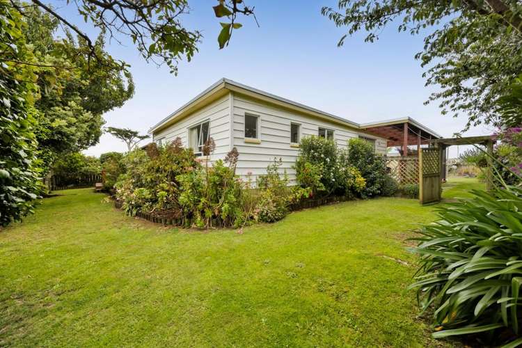 15 Gilbert Street Patea_17