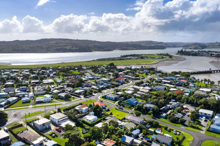 70 Wainui Road Raglan_35