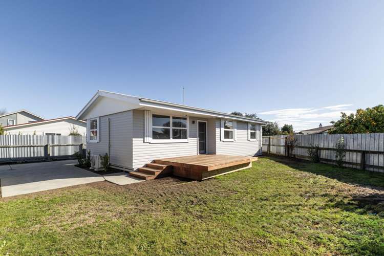 1215a Norfolk Crescent Mayfair_3