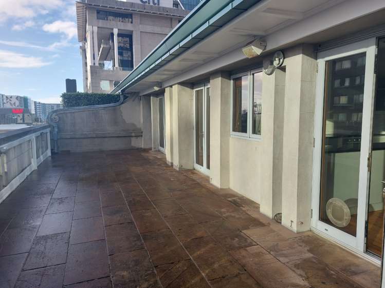 22 Queen Street Auckland Central_0