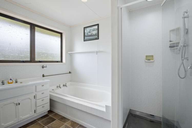 1087 Hetherington Road Huntly_16