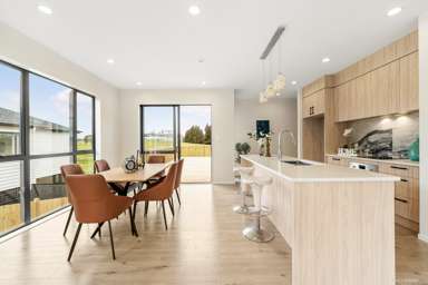 84 RAPANA DRIVE_4