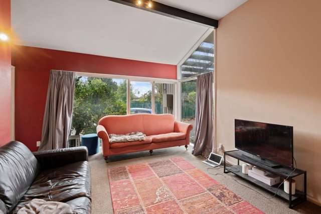 167 Memorial Av Burnside_3