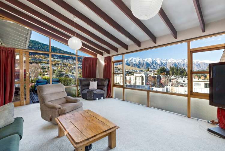 22 Brecon Street Queenstown_9