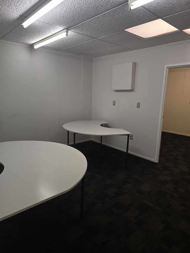 Office5/45 Clyde Road Browns Bay_1