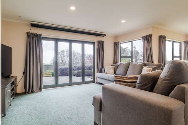 158 Finnis Road Colyton_1