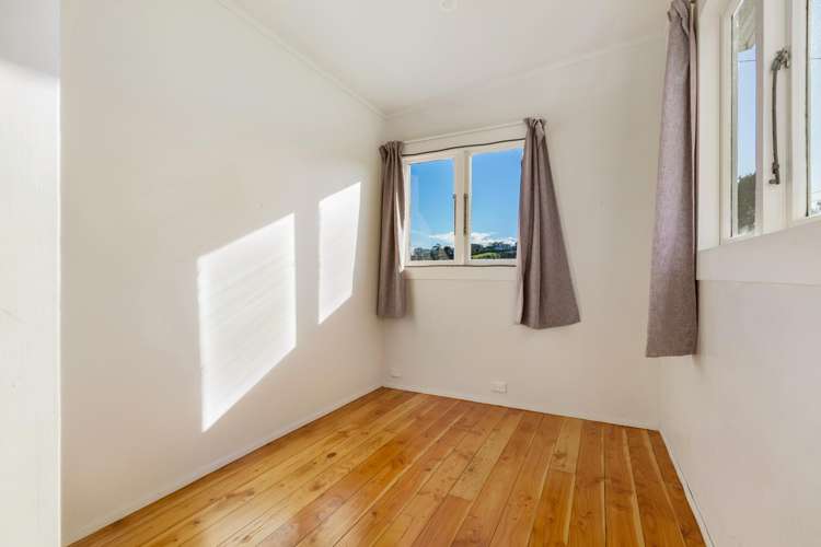 10 Pah Road Onetangi_10