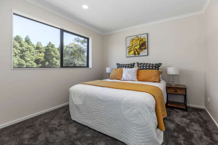 2a Hughs Way Flat Bush_21