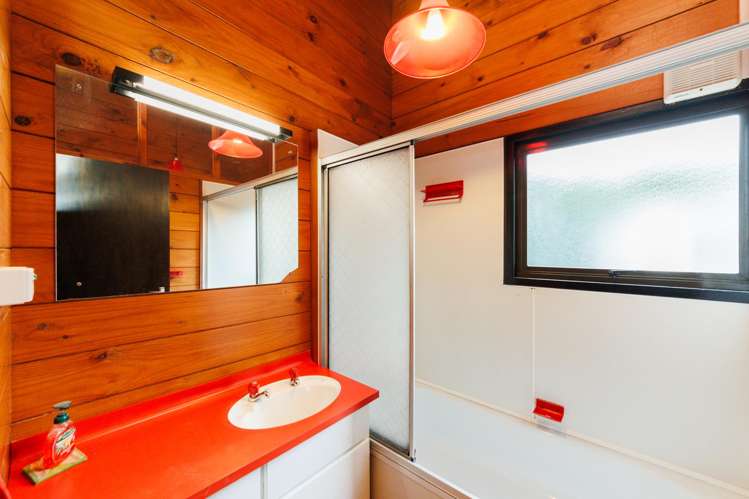 5 Fernwood Place Fitzherbert_9