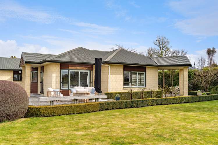 5 Francis Lane Masterton_17