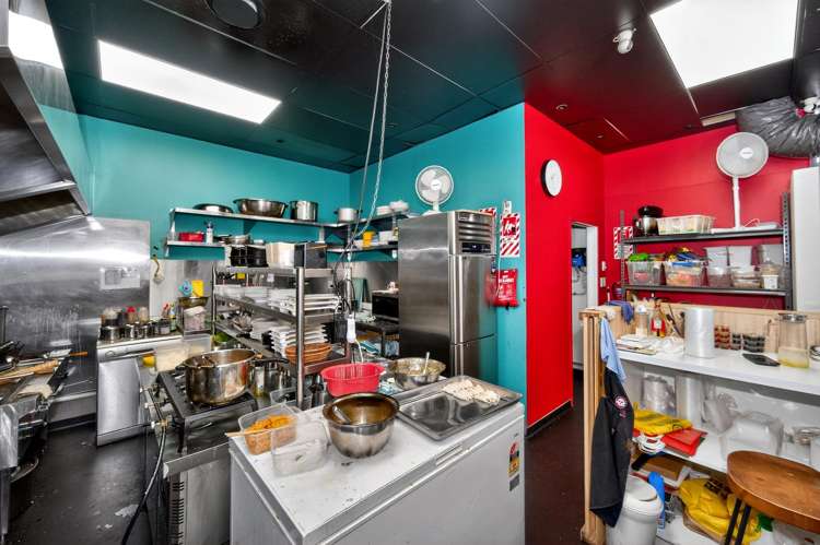 8/270 Oteha Velley Road Albany_8