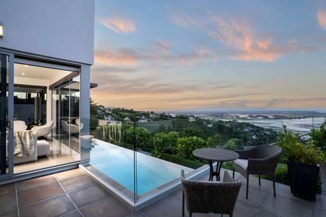 8 Avery Place Redcliffs_1