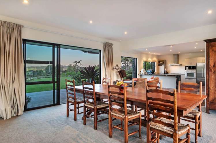 1041 Old North Road Waimauku_23