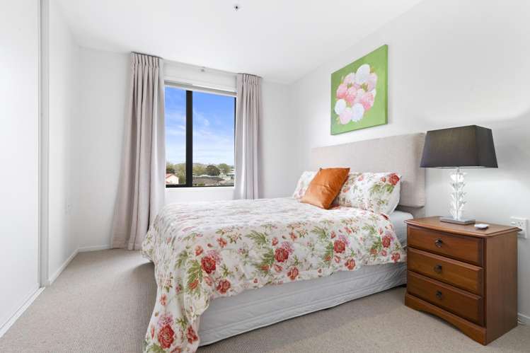206/102 Edinburgh Street Pukekohe_10