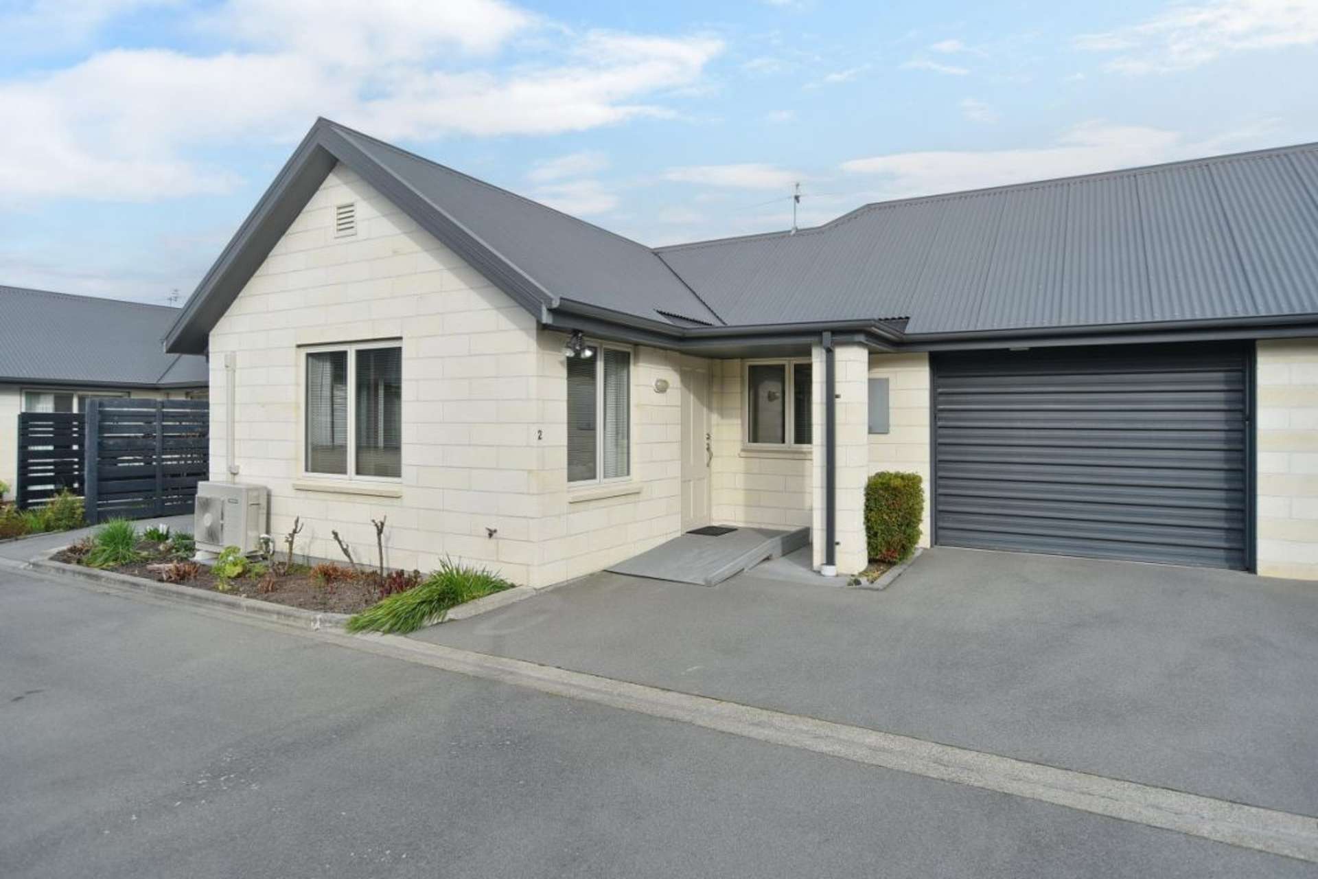 2/24 Victoria Street Rangiora_0