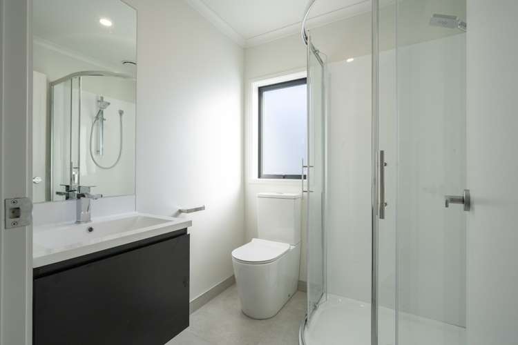 7/12 Charlemont Street 3295_9