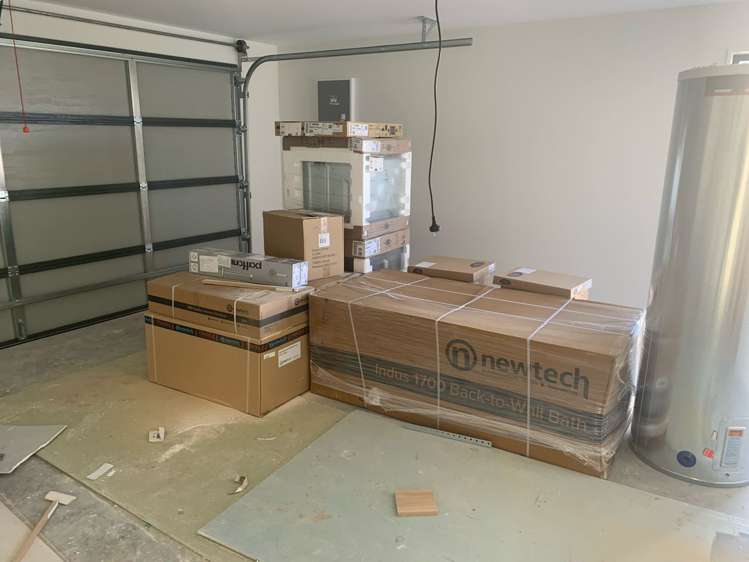 184 Faringdon Boulevard Rolleston_16