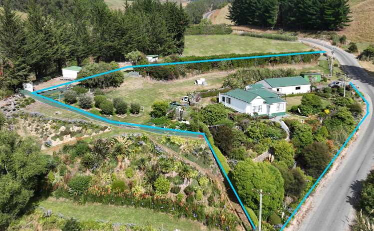 27 Mount Misery Road Waianakarua_0