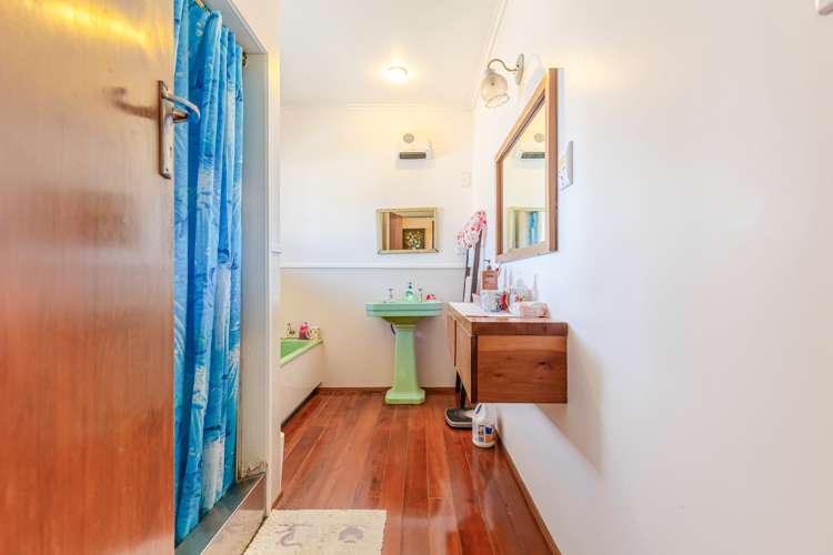 123 Landscape Road Mount Eden_10