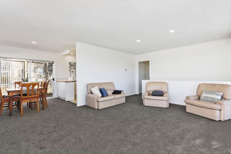 2/252 Onewa Road Birkenhead_3