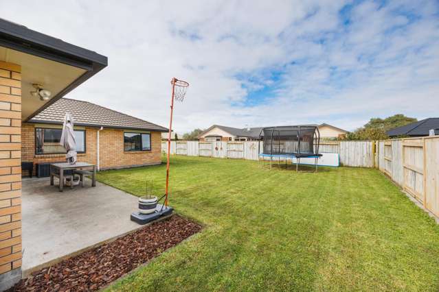 15 Chestnut Close Kelvin Grove_1