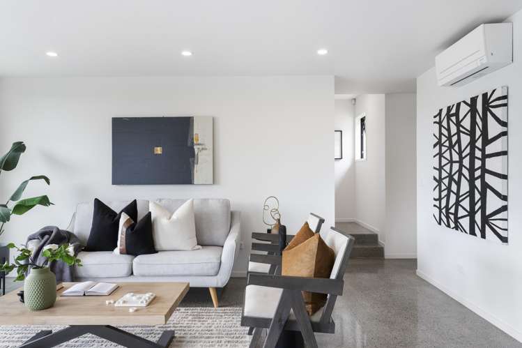 115 Tirimoana Road Te Atatu South_5