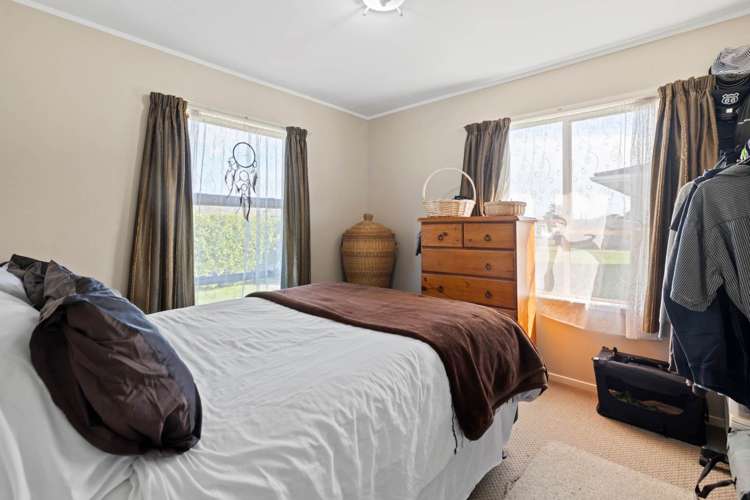 2/1 Glengowan Place Conifer Grove_9