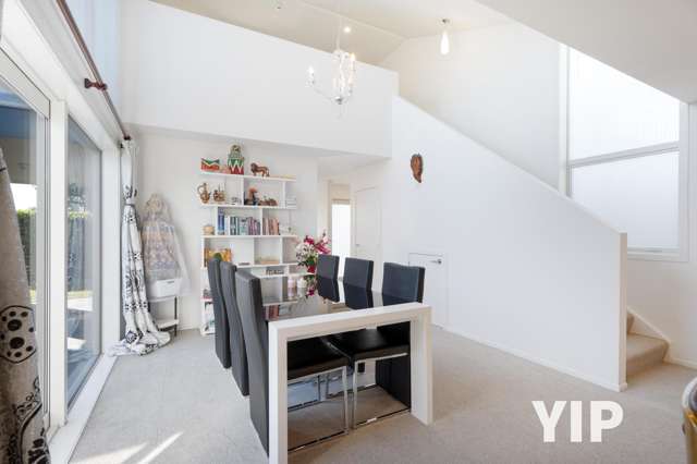 74 Cedarwood Street Woodridge_4