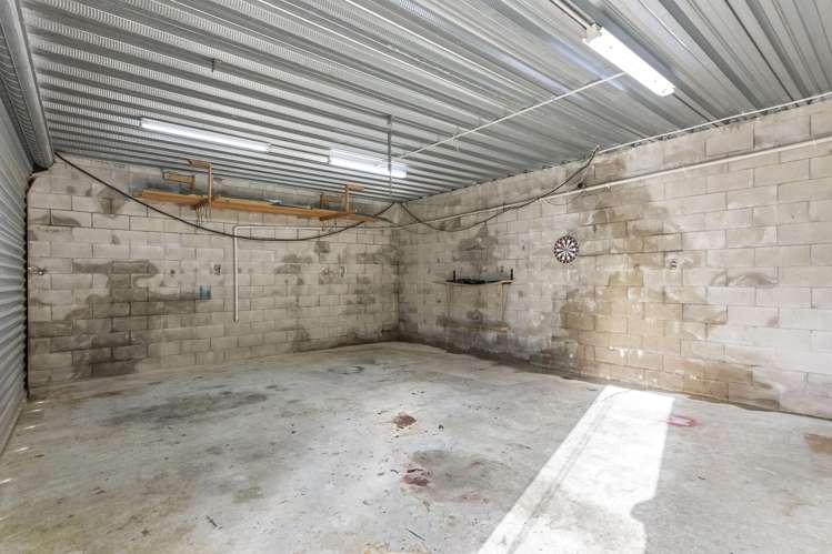 33 Makara Road Karori_12