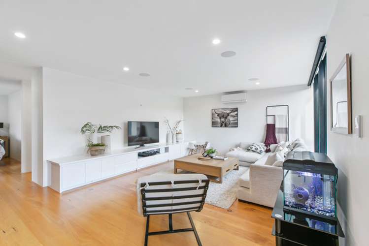 317 Beach Road Campbells Bay_9