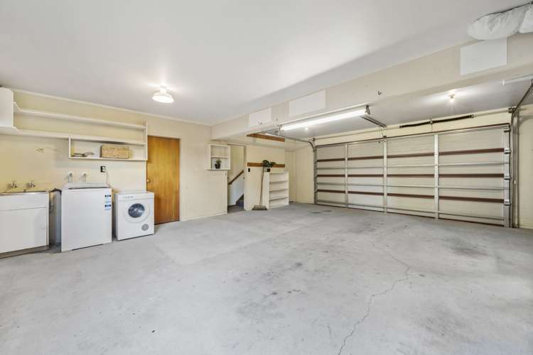 15 Maywood Grove Churton Park_17