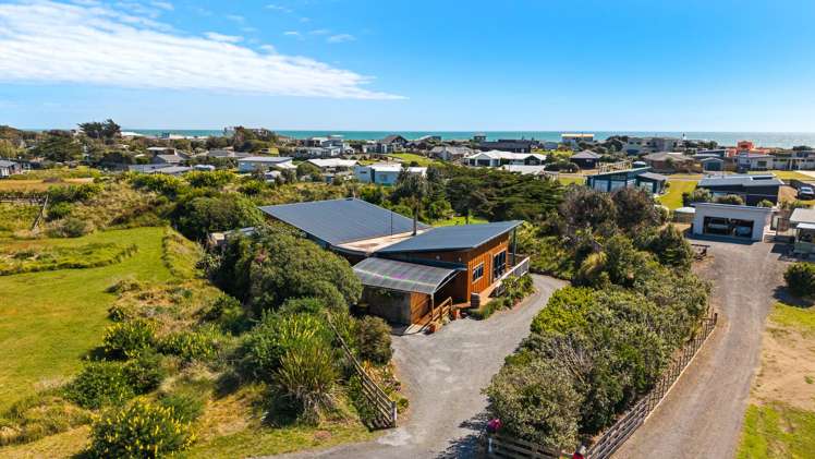 7 Via Aroha Waitarere Beach_21