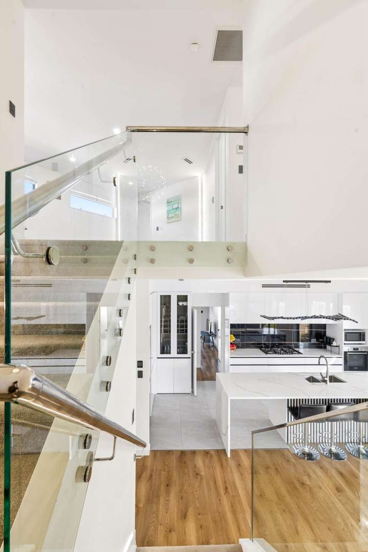 17 Tullymore Drive Flat Bush_8