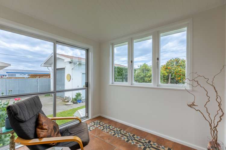 10 Dick Place Onekawa_10