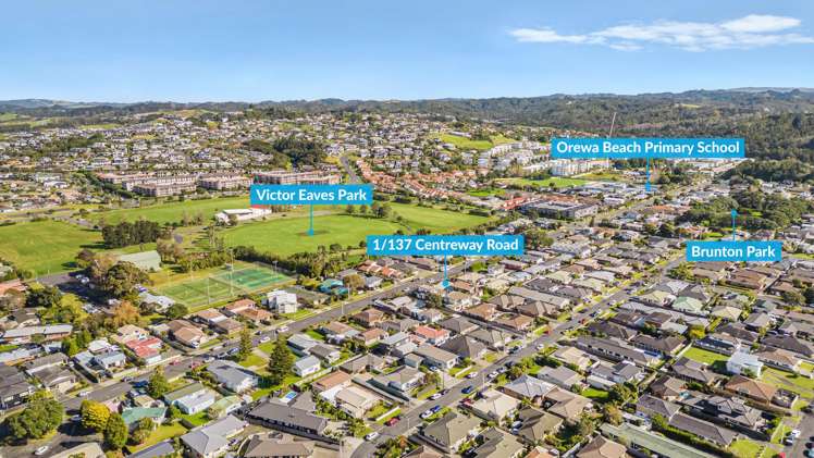 1/137 Centreway Road Orewa_26