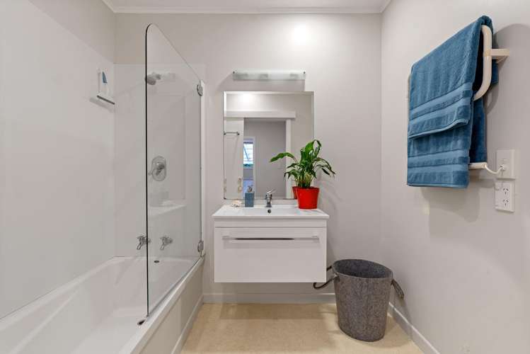 1/68 Oban Street Wadestown_8