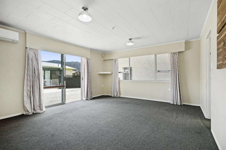 307A Wellington Road Wainuiomata_5