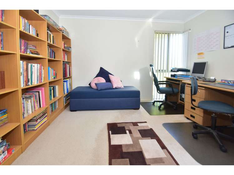 123 Grovenor Drive Orewa_16