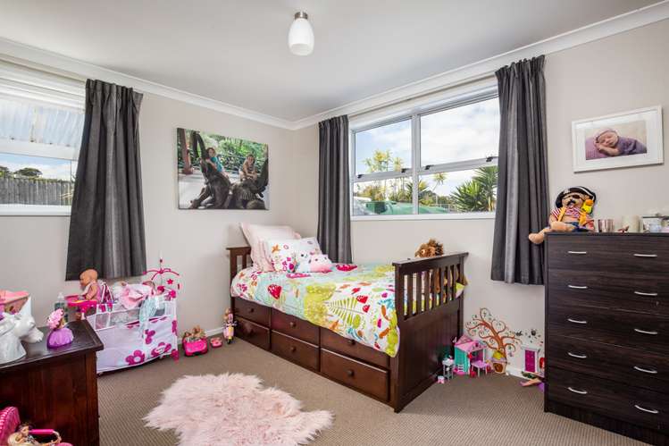 30 The Close Greenhithe_13