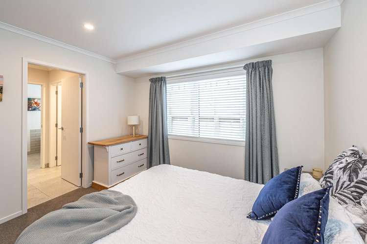 34 Tirimoana Place Otamatea_19