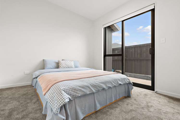 79 Waiwai Drive Wainui_12