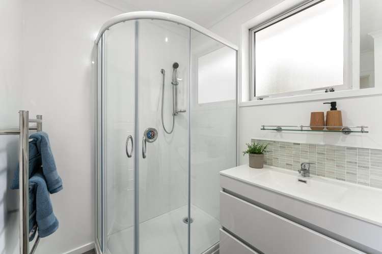 2 Kaira Street Sawyers Bay_13