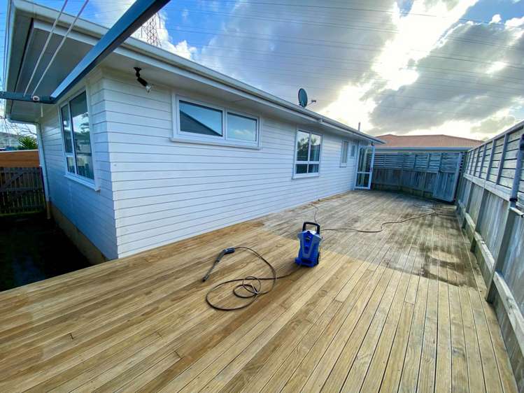 1/74 Edgewater Drive Pakuranga_10