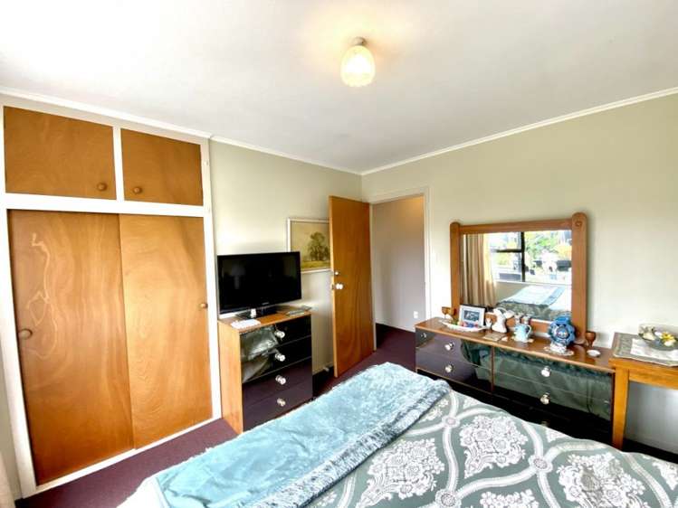 22 Pages Road Allenton_22