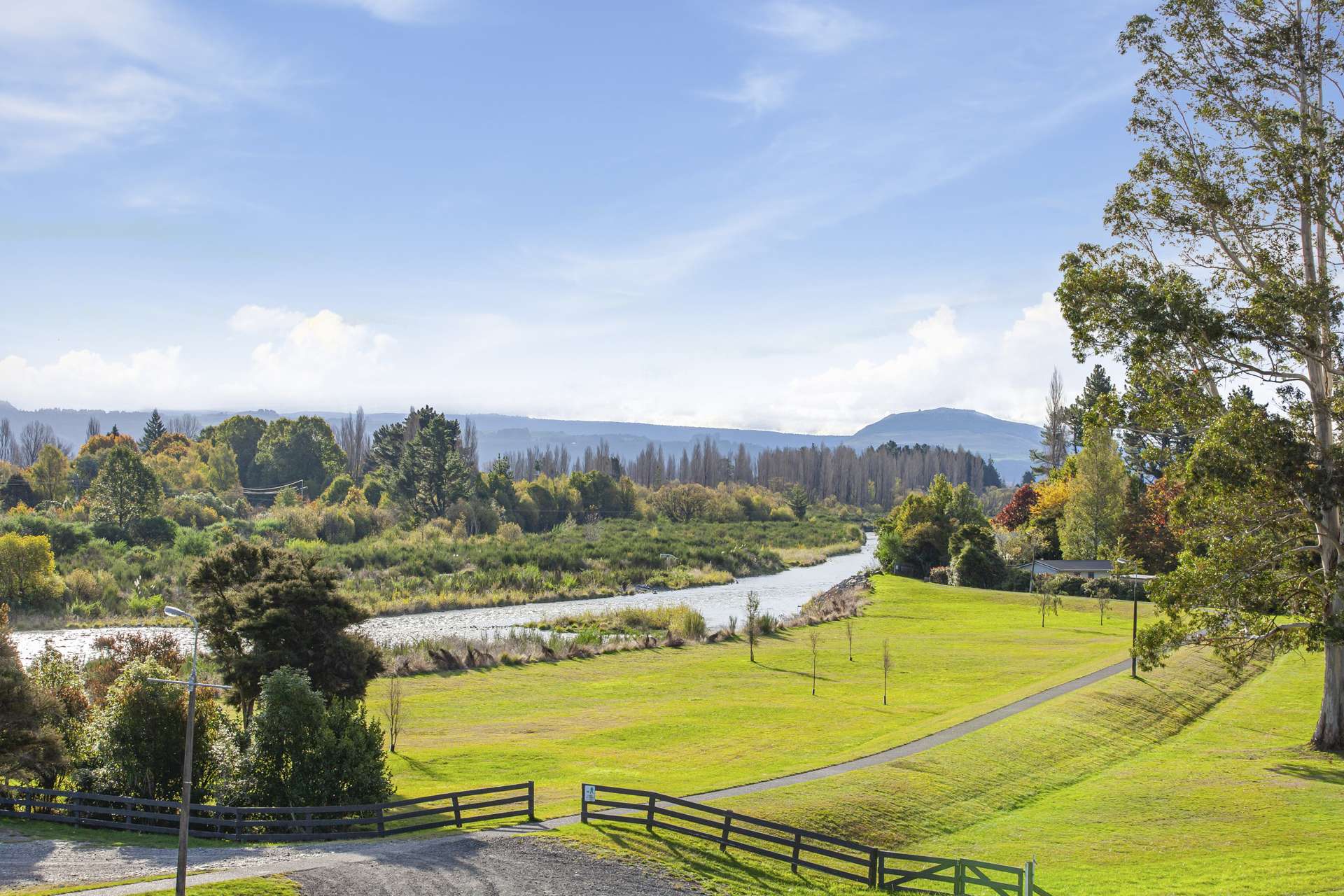 8 Gosling Grove Turangi_0