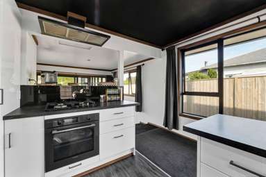 124 Miranda Street_2